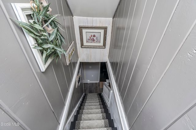 1094 Roberta Road, Rotterdam, NY 12303