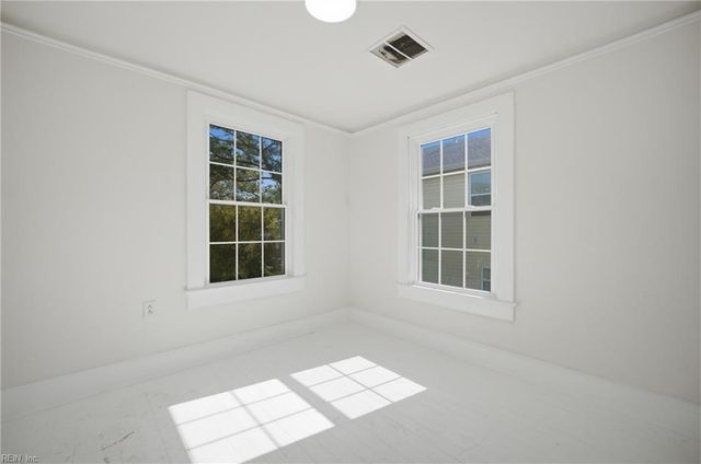 908 Little Bay AVE, Norfolk, VA 23503