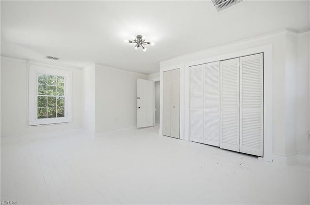 908 Little Bay AVE, Norfolk, VA 23503