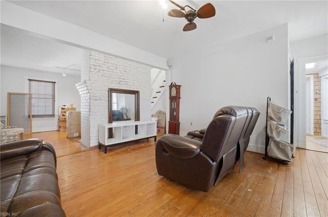 908 Little Bay AVE, Norfolk, VA 23503