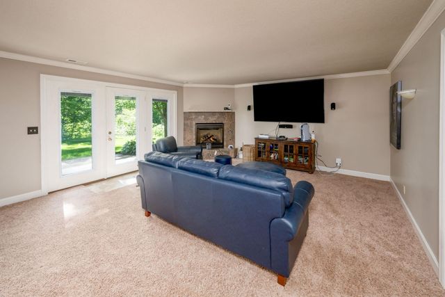 7296 N Clear Creek Road, Huntington, IN 46750