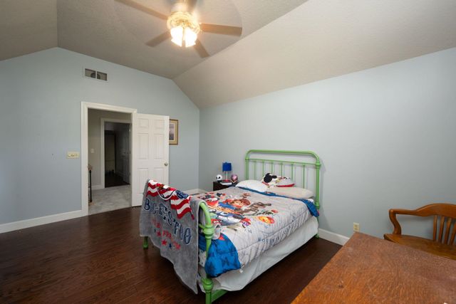 7296 N Clear Creek Road, Huntington, IN 46750