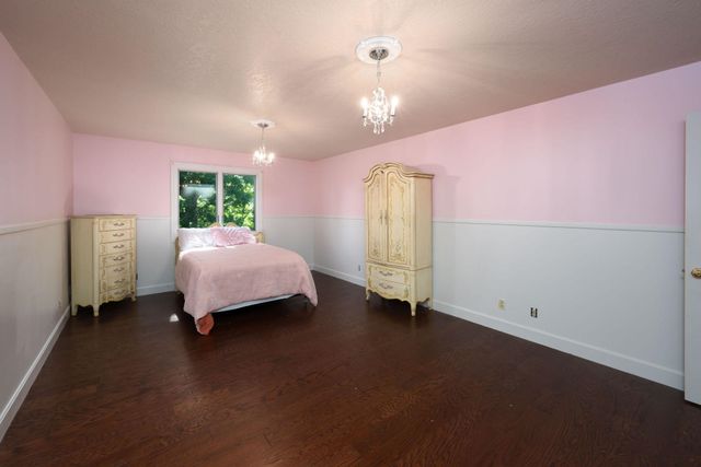 7296 N Clear Creek Road, Huntington, IN 46750