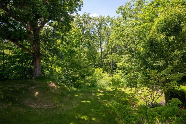 7296 N Clear Creek Road, Huntington, IN 46750