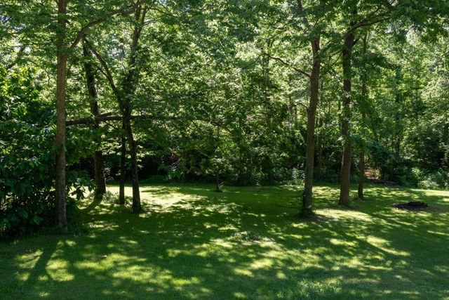 7296 N Clear Creek Road, Huntington, IN 46750
