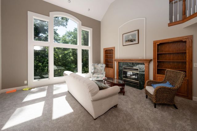 7296 N Clear Creek Road, Huntington, IN 46750