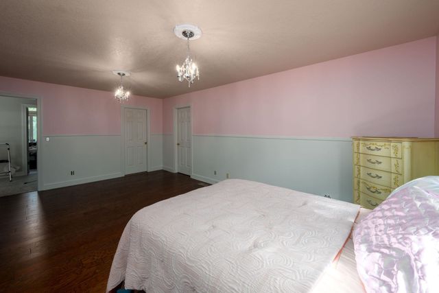 7296 N Clear Creek Road, Huntington, IN 46750