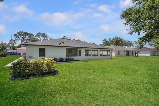 19 Fairbank Ln, Palm Coast, FL 32137