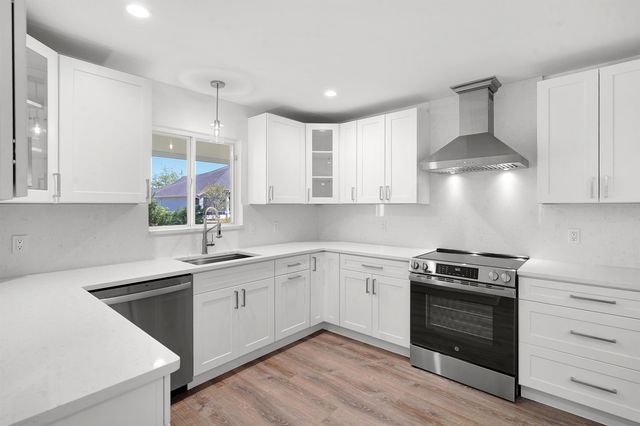 19 Fairbank Ln, Palm Coast, FL 32137