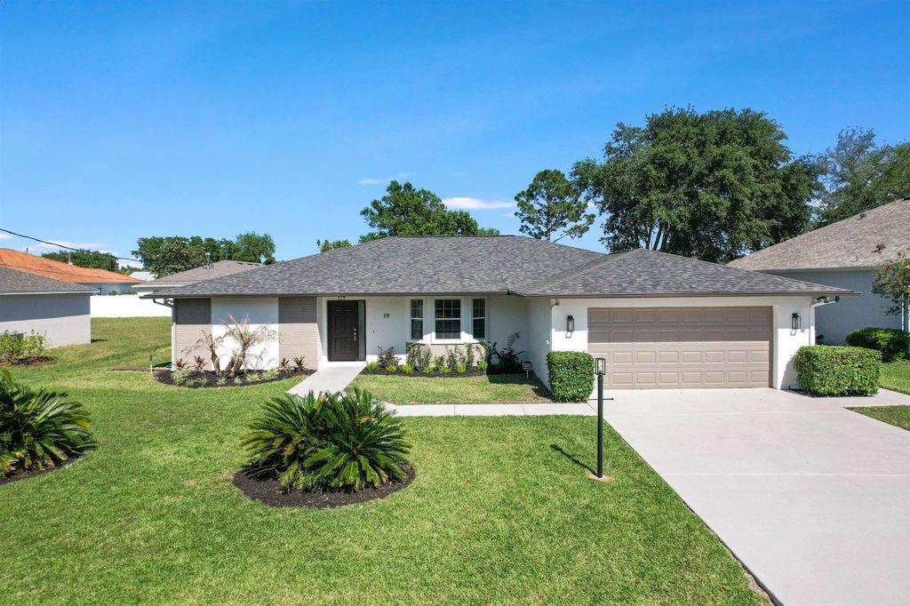 19 Fairbank Ln, Palm Coast, FL 32137
