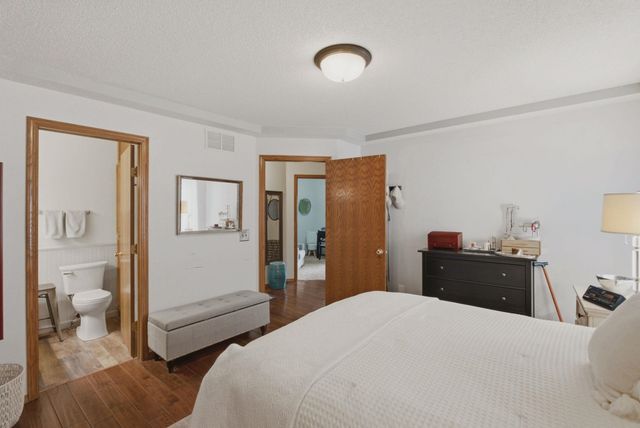 1231 S Longford, Wichita, KS 67207