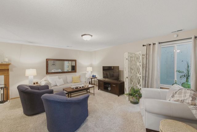 1231 S Longford, Wichita, KS 67207