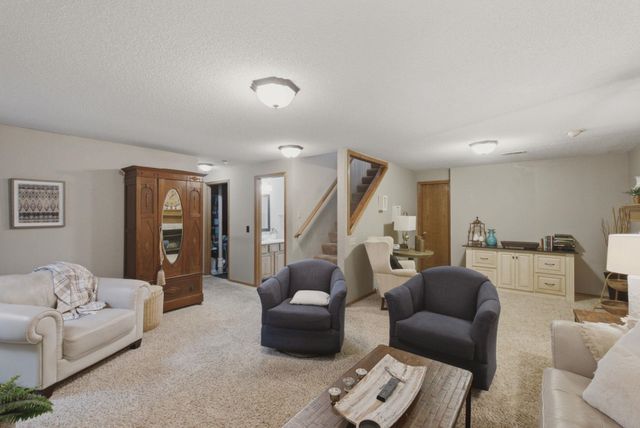 1231 S Longford, Wichita, KS 67207