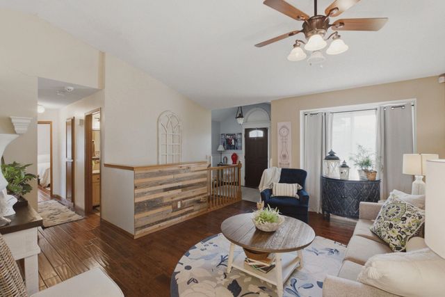 1231 S Longford, Wichita, KS 67207