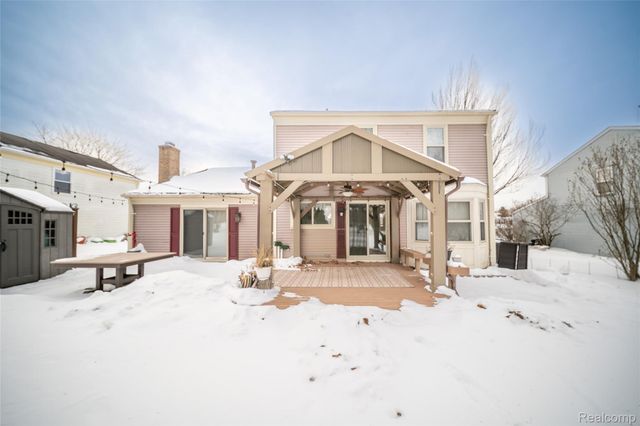 34711 Bunker Hill Drive, Farmington, MI 48331