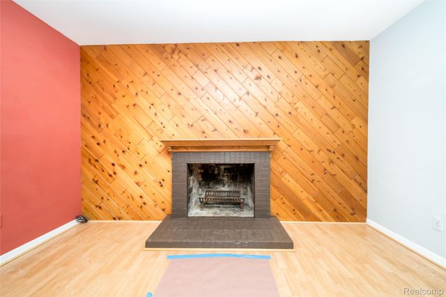 34711 Bunker Hill Drive, Farmington, MI 48331