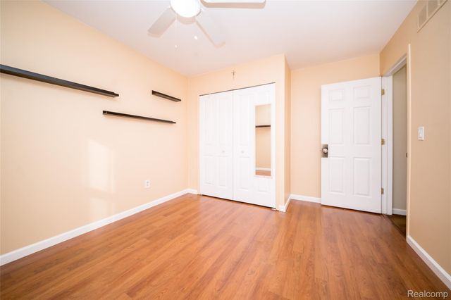 34711 Bunker Hill Drive, Farmington, MI 48331