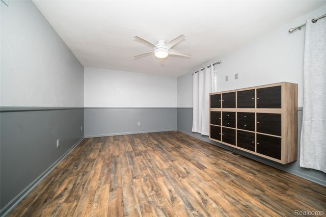 34711 Bunker Hill Drive, Farmington, MI 48331