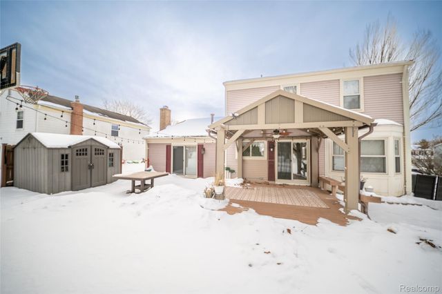 34711 Bunker Hill Drive, Farmington, MI 48331