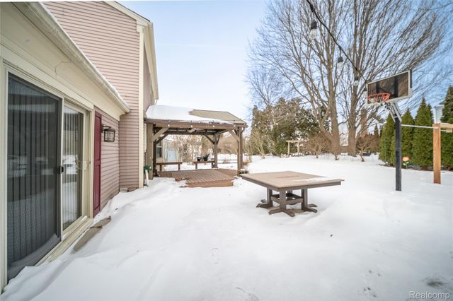 34711 Bunker Hill Drive, Farmington, MI 48331