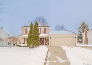 34711 Bunker Hill Drive, Farmington, MI 48331