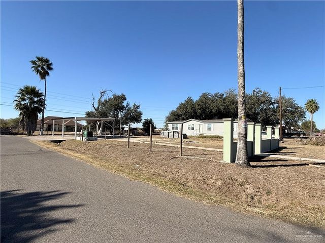 7301 Lakeview Drive, Mission, TX 78574