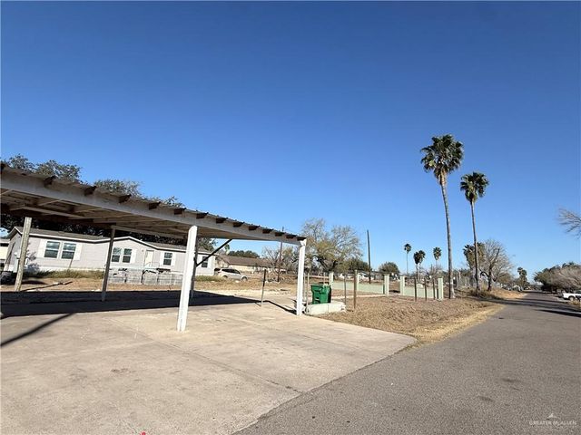 7301 Lakeview Drive, Mission, TX 78574