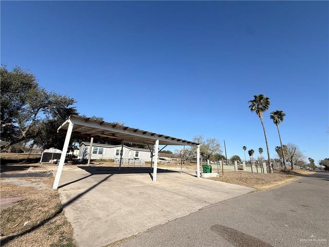 7301 Lakeview Drive, Mission, TX 78574