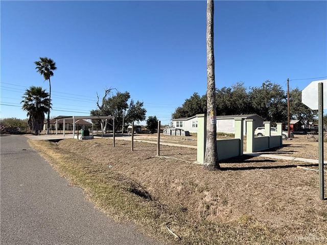 7301 Lakeview Drive, Mission, TX 78574