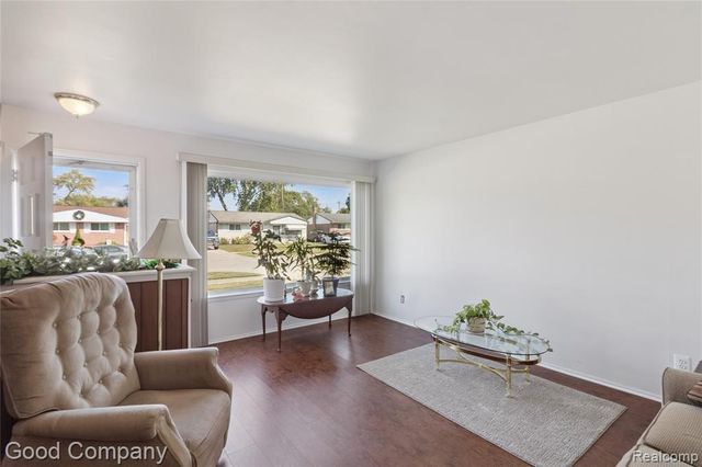 754 Alvin Street, Westland, MI 48186