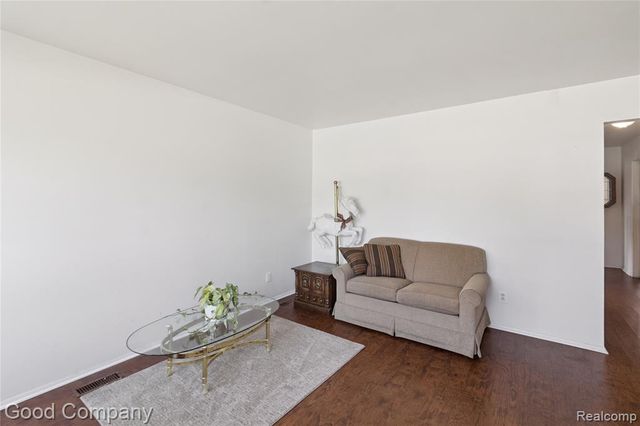 754 Alvin Street, Westland, MI 48186