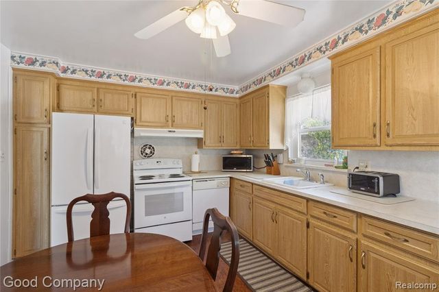 754 Alvin Street, Westland, MI 48186