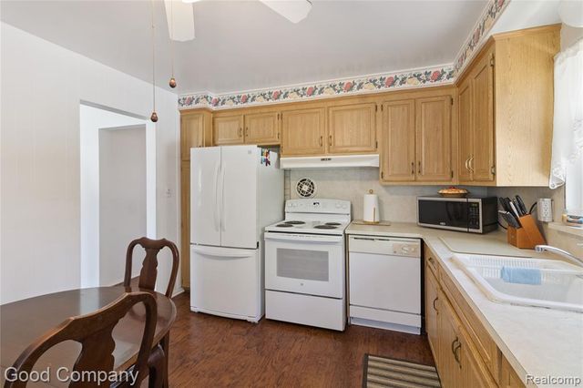 754 Alvin Street, Westland, MI 48186