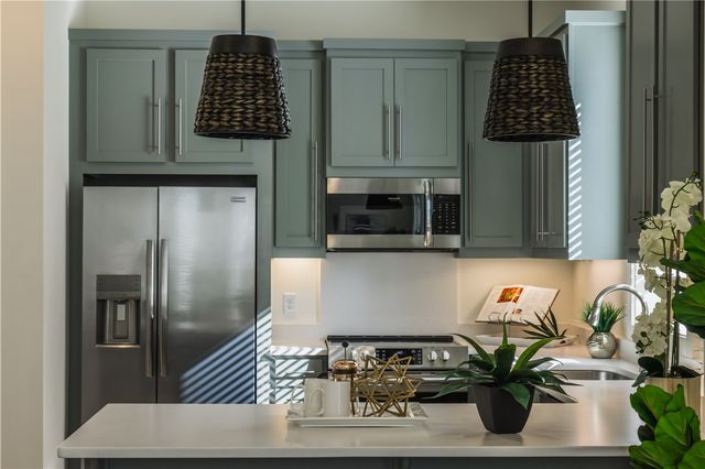 358 S Hill Avenue, Fayetteville, AR 72701