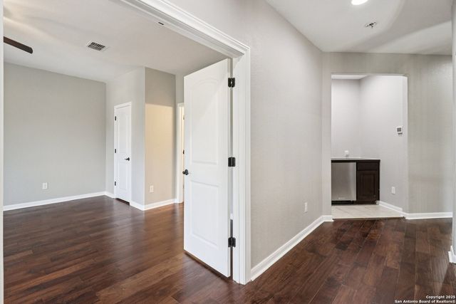 2711 Mossgrove, San Antonio, TX 78230