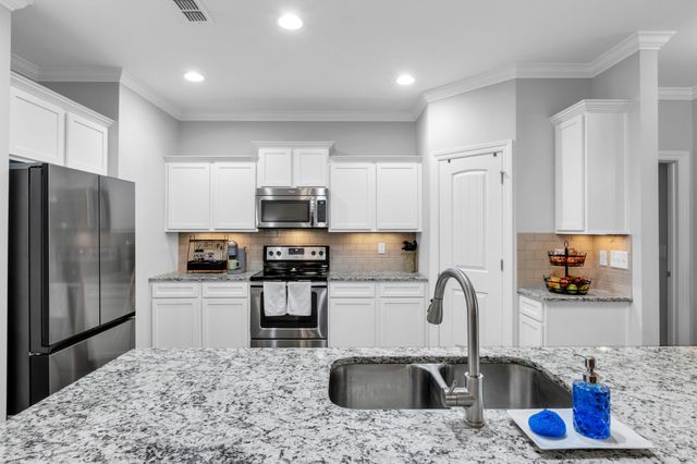 2928 Stuyvesant Ln, Murfreesboro, TN 37128