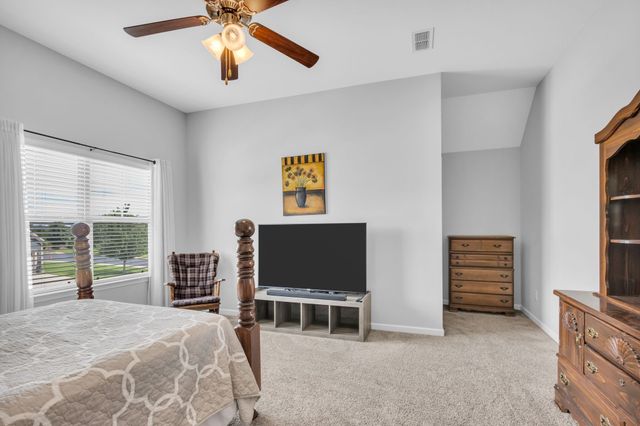 2928 Stuyvesant Ln, Murfreesboro, TN 37128