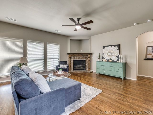 3357 S 207th East Avenue, Broken Arrow, OK 74014