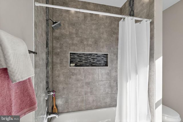 5335 WAKEFIELD ST, Philadelphia, PA 19144