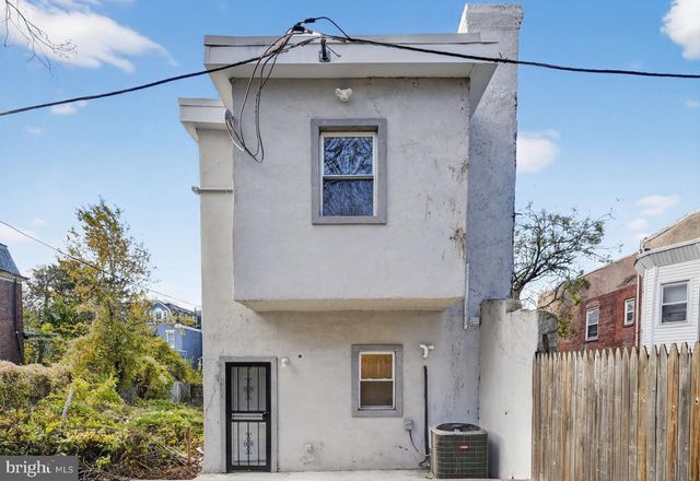 5335 WAKEFIELD ST, Philadelphia, PA 19144