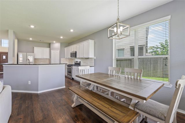 363 Century Oaks Lane, La Marque, TX 77568