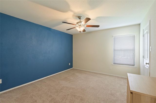 363 Century Oaks Lane, La Marque, TX 77568