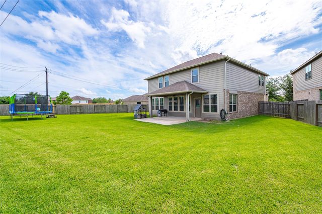 363 Century Oaks Lane, La Marque, TX 77568