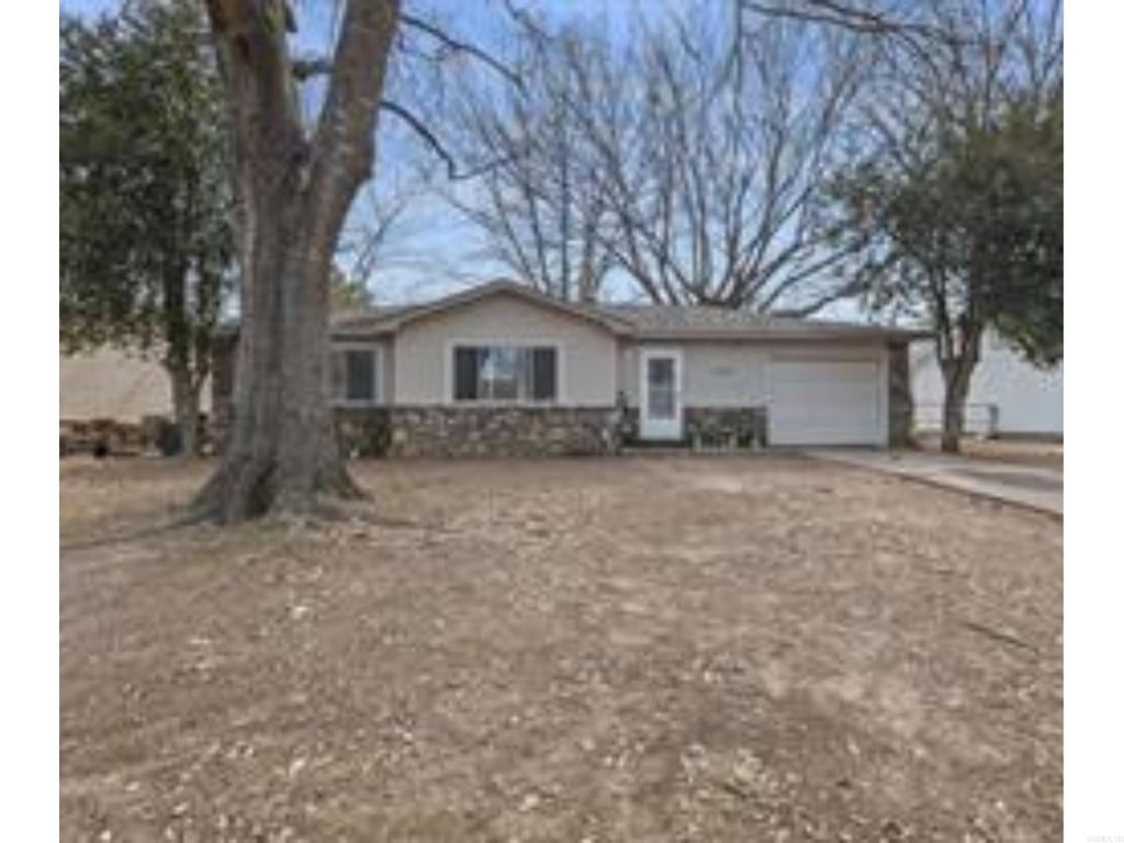 28 Ross Circle, Jacksonville, AR 72076