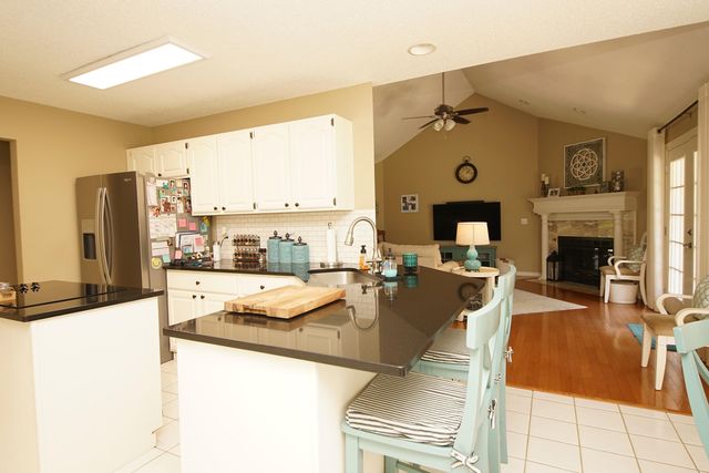 1654 Parkside Circle, Niceville, FL 32578