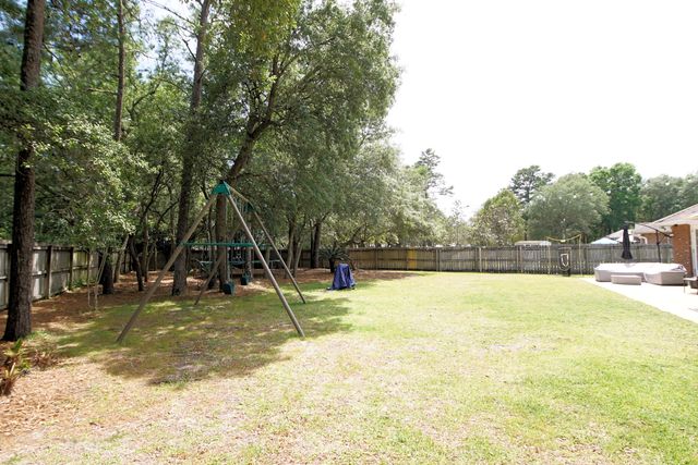 1654 Parkside Circle, Niceville, FL 32578
