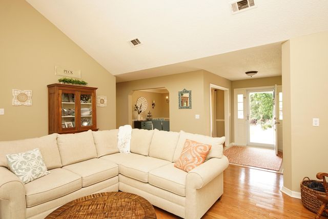 1654 Parkside Circle, Niceville, FL 32578