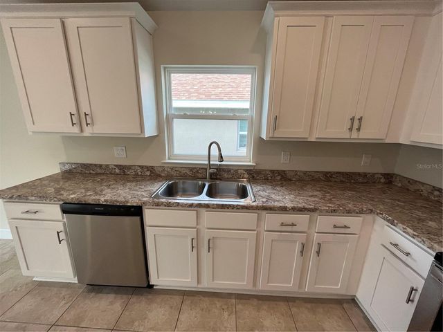 136 KRENSON BAY LOOP, Winter Haven, FL 33881