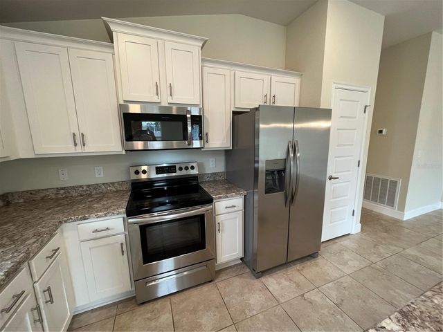 136 KRENSON BAY LOOP, Winter Haven, FL 33881