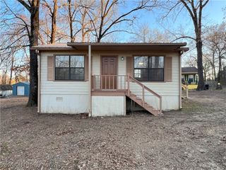 17099 3rd Street, Spiro, OK 74959
